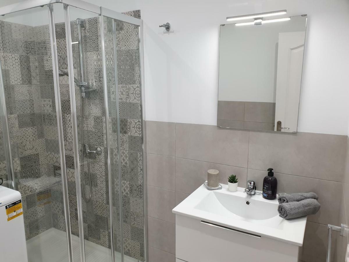 Casa Las Flores With Heated Pool, Only 490 Meters To The Beach, Balcony, Wifi Arona (Tenerife) Exterior foto