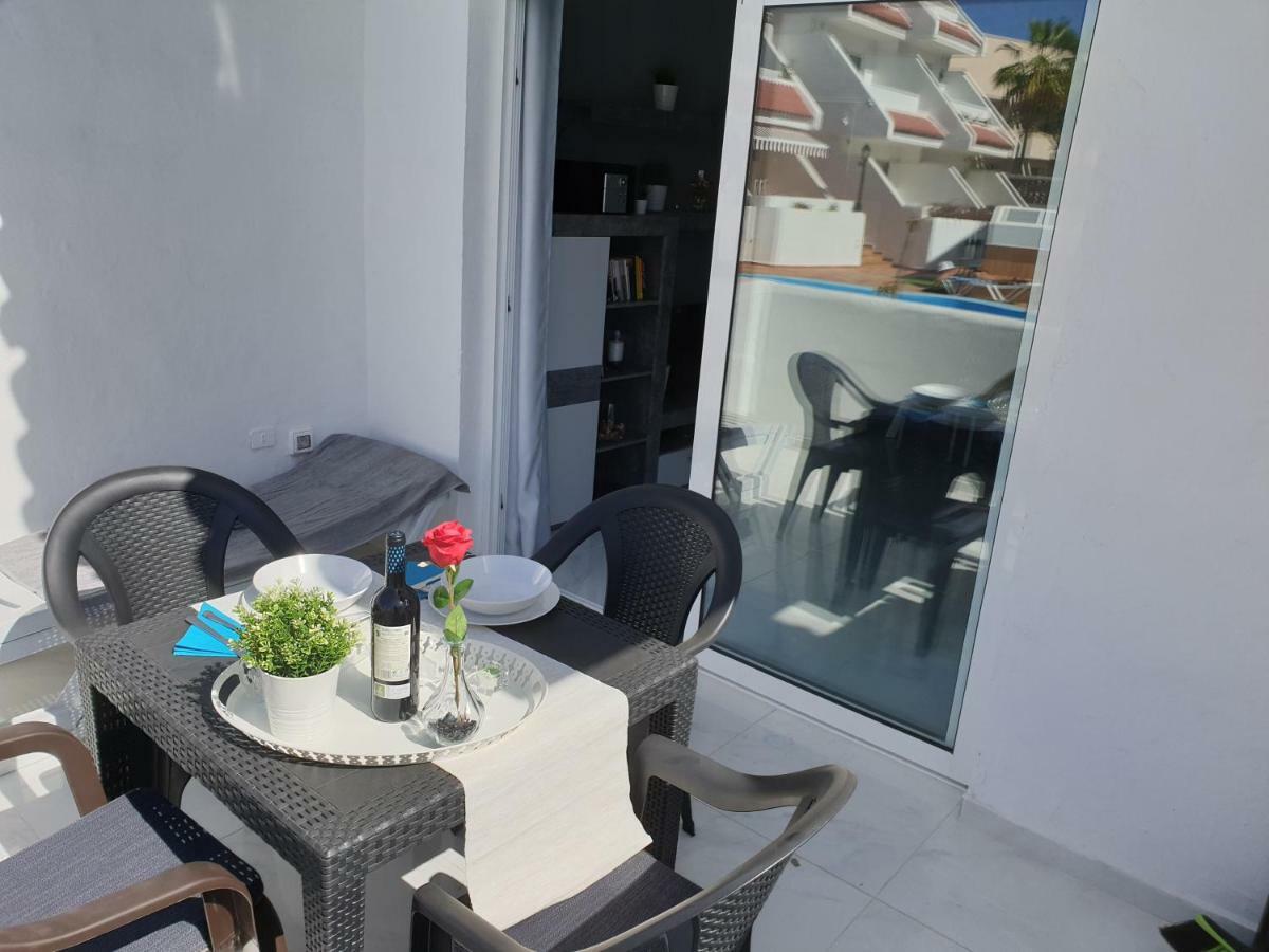 Casa Las Flores With Heated Pool, Only 490 Meters To The Beach, Balcony, Wifi Arona (Tenerife) Exterior foto
